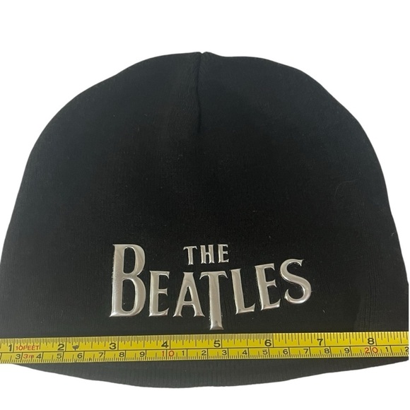Black knit Beatles beanie EUC - Picture 4 of 5
